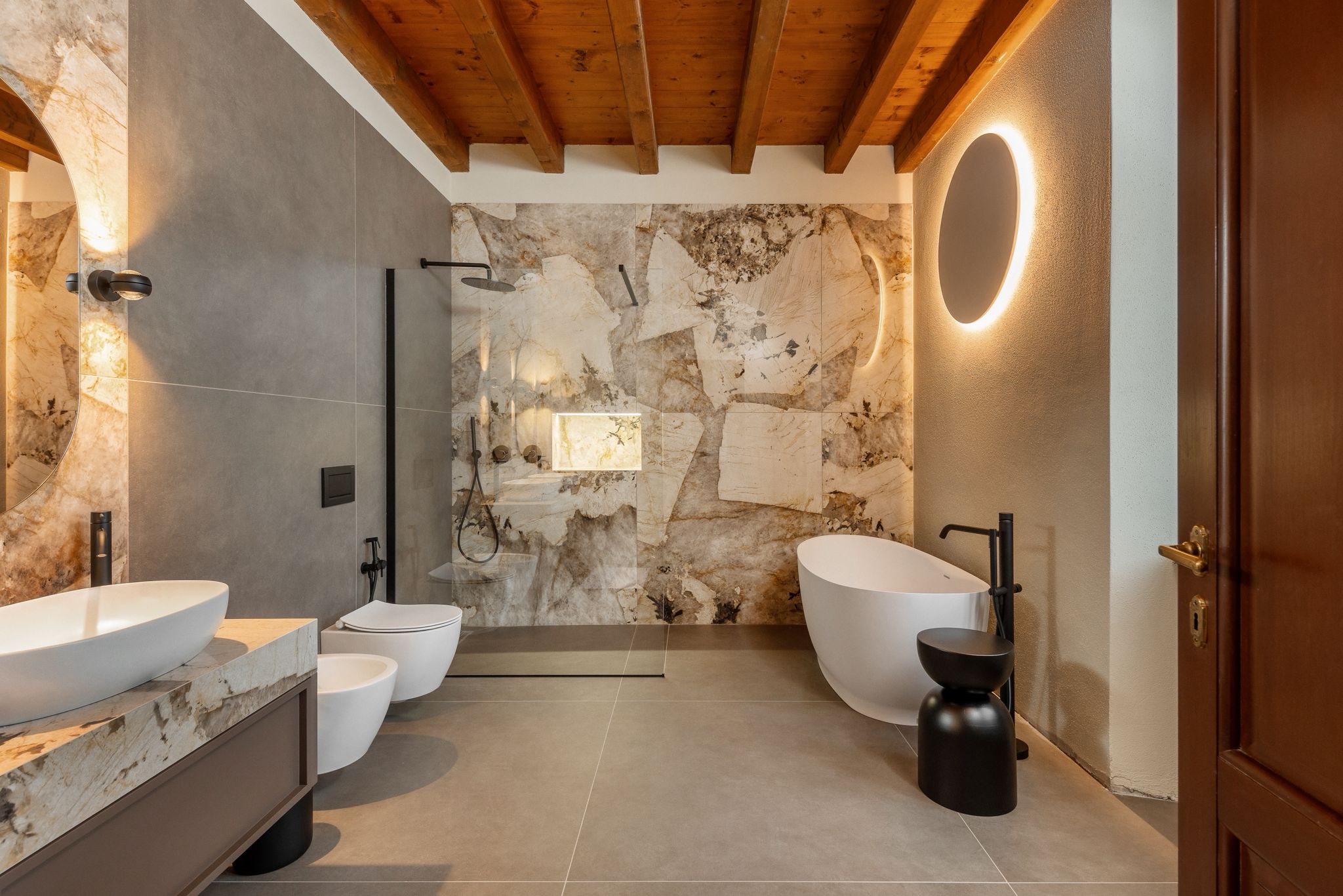 PHOTO-2025-11-28-17-36-09