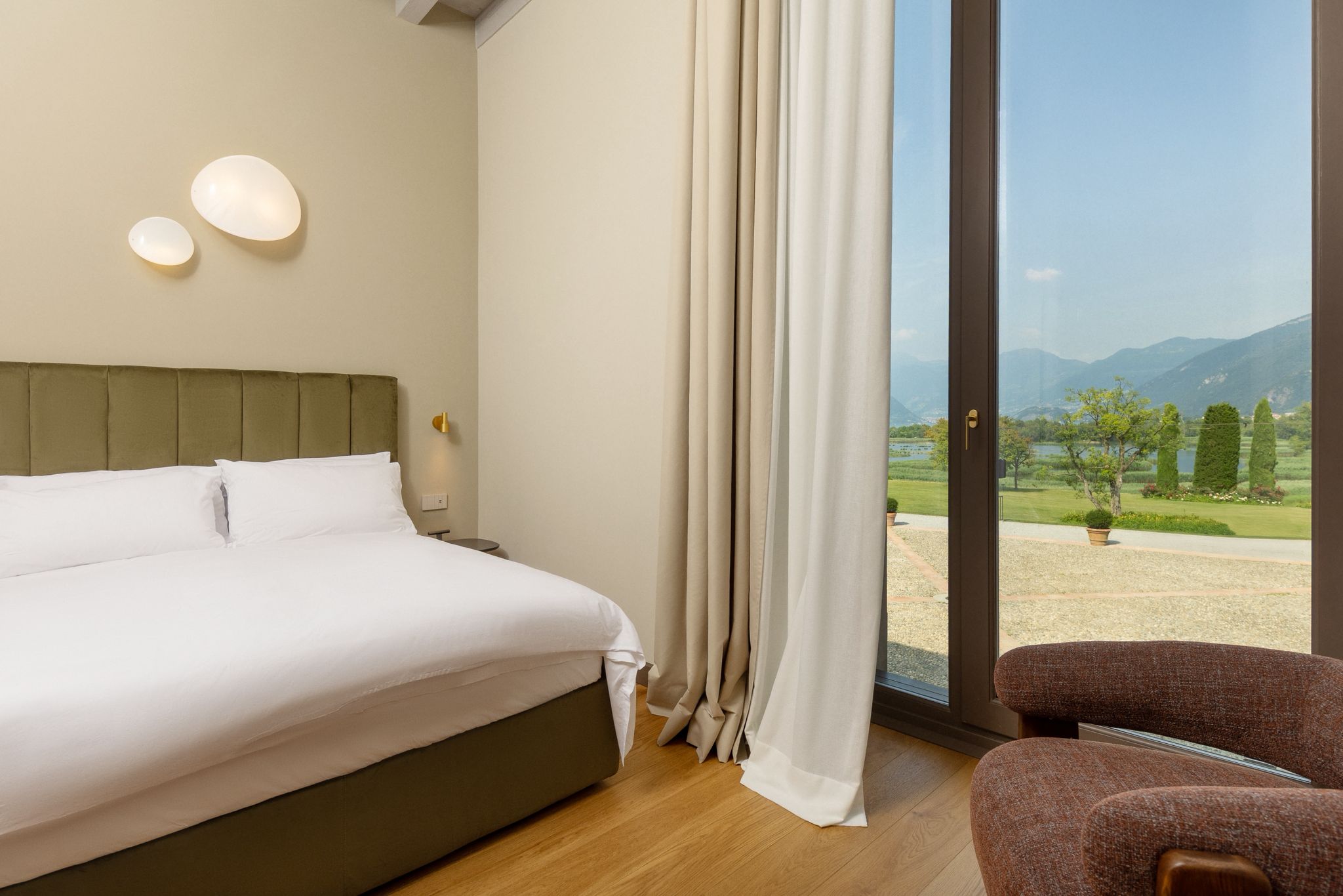 PHOTO-2025-11-28-17-36-35 2