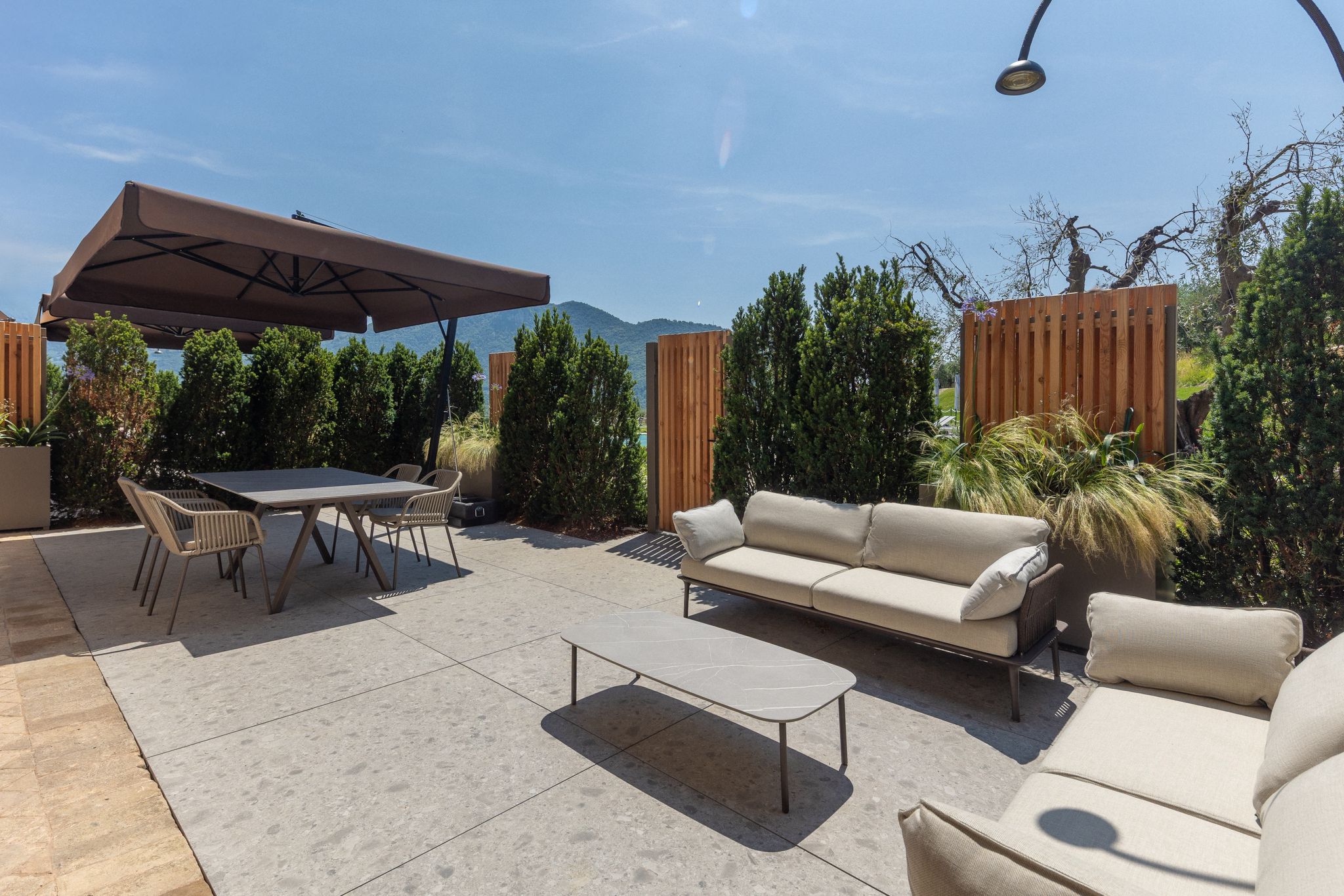 PHOTO-2025-11-28-17-37-03 2